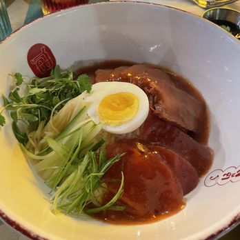 Soothr - Roasted Pork Over Rice - Thai Near Me - New York, New York