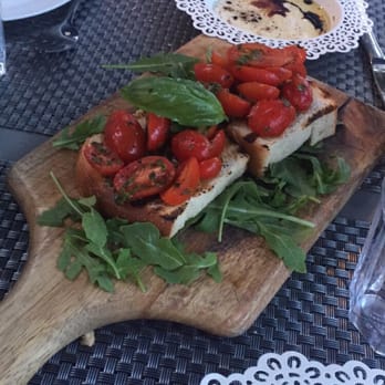 Pane e Vino - Delicious bruschetta - Italian Near Me - Miami Beach, Florida Pane e Vino - Delicious bruschetta - Italian Near Me - Miami Beach, Florida