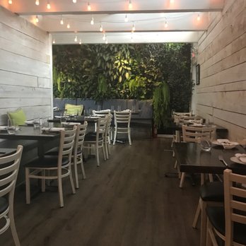 E+O Kitchen - Hyde Park - Sushi Bars Near Me - Cincinnati, Ohio E+O Kitchen - Hyde Park - Sushi Bars Near Me - Cincinnati, Ohio
