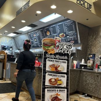Hot Off the Grill - The rudest older lady ever how is she in the food industry?! - Burgers Near Me - Seal Beach, California