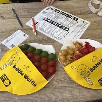 Happy Lemon - Indoors - festive bubble waffles and trivia! - Bubble Tea Near Me - Austin, Texas