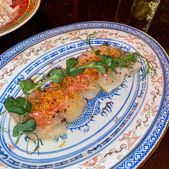 Queen's English - Wild Diver Scallops - Hong Kong Style Cafe Near Me - Washington, DC, District of Columbia