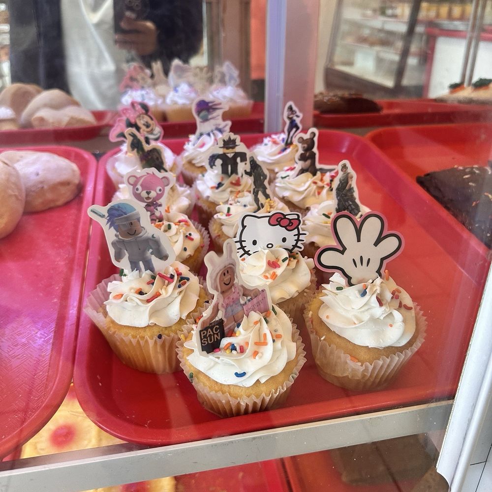 Salgados Bakery - Bakeries Near Me - Chicago, Illinois Salgados Bakery - Bakeries Near Me - Chicago, Illinois