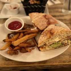 Gringos & Mariachis - Mexican Chicken Sandwich