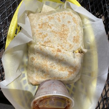 Breezeway Cafe - Veggie burrito - Breakfast & Brunch Near Me - Pismo Beach, California