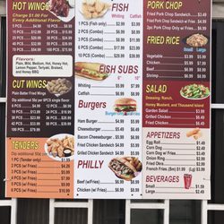 Sussie's Food To Go - Exterior Menu as of January 2020