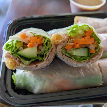 Jenjon's Cafe - Autumn rolls - aka Nem nuong cuon - Coffee & Tea Near Me - Union City, California Jenjon's Cafe - Autumn rolls - aka Nem nuong cuon - Coffee & Tea Near Me - Union City, California