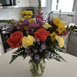 Anabella's Flowers & Gifts - Gorgeous flowers delivered!