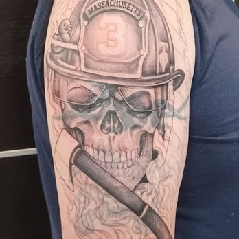 Black Lotus Tattoo Gallery - Jason did an amazing job creating this tattoo. It covers up an existing tattoo. Jason is a great artist and kool . Thank you - Piercing Near Me - Hanover, Maryland
