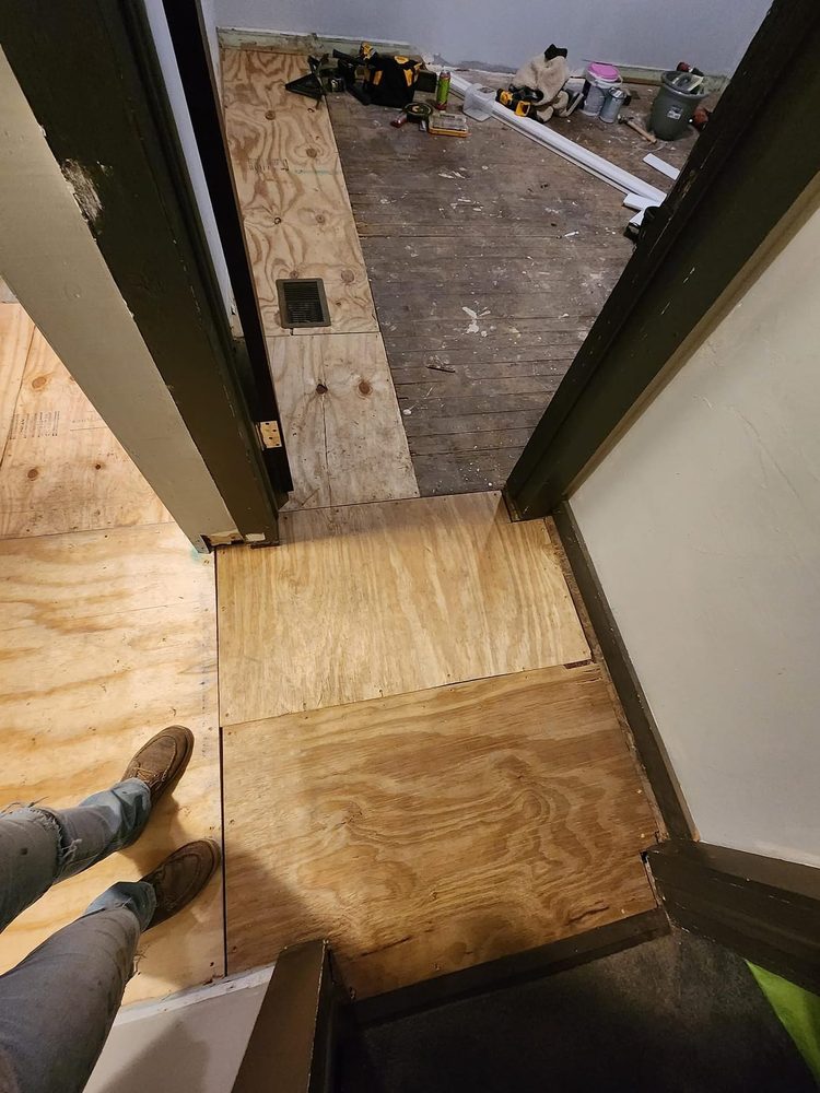 Slide of T&M Construction Enterprises