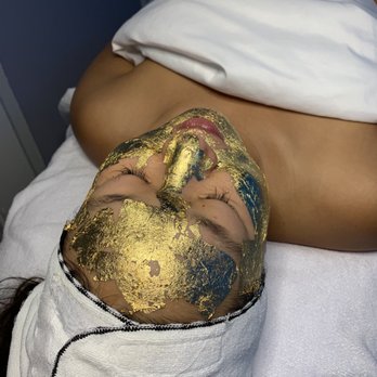Williamsburg Beauty Spa - Korean 24k gold facial - Skin Care Near Me - Brooklyn, New York Williamsburg Beauty Spa - Korean 24k gold facial - Skin Care Near Me - Brooklyn, New York