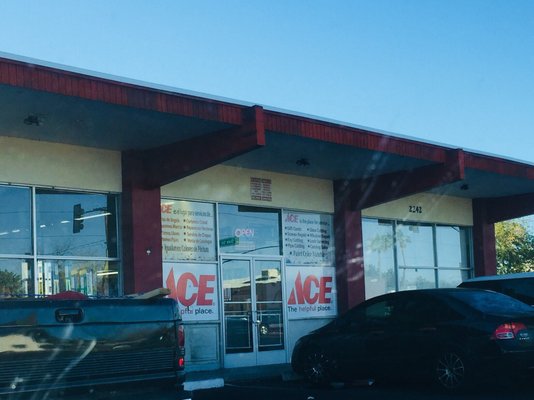 Ace Hardware, 2242 N 24th St, Phoenix, AZ 85008, US - MapQuest