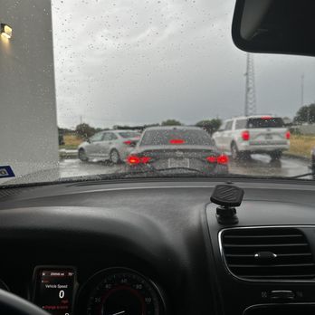 Swig - Line forming in drive thru.  Moved by fast though! - Desserts Near Me - Wylie, Texas