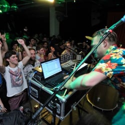 Club Subterráneo - Estrellas del Trópico en Vivo, Club Subterraneo.