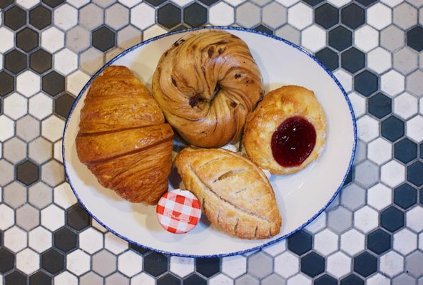 Emeril's Kitchenette by null