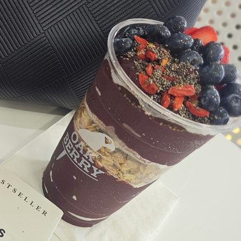 Oak Berry Acai - The Oak 24oz acai bowl with added toppings of honey, granola, strawberry, blueberry, goji berry, and chia seeds. - Acai Bowls Near Me - Honolulu, Hawaii Oak Berry Acai - The Oak 24oz acai bowl with added toppings of honey, granola, strawberry, blueberry, goji berry, and chia seeds. - Acai Bowls Near Me - Honolulu, Hawaii