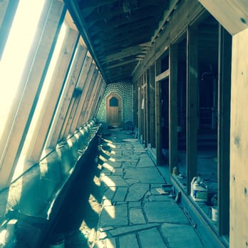 Earthship Biotecture - General Contractors Near Me - Tres Piedras, New Mexico