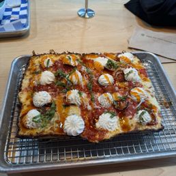 Small Detroit Rob City minus sausage. Small Detroit Rob City minus sausage.