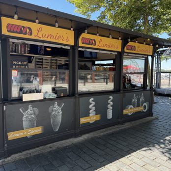 Lumier’s Chimney Cake - Stand located at Wharf SW - Ice Cream & Frozen Yogurt Near Me - Washington, DC, District of Columbia Lumier’s Chimney Cake - Stand located at Wharf SW - Ice Cream & Frozen Yogurt Near Me - Washington, DC, District of Columbia