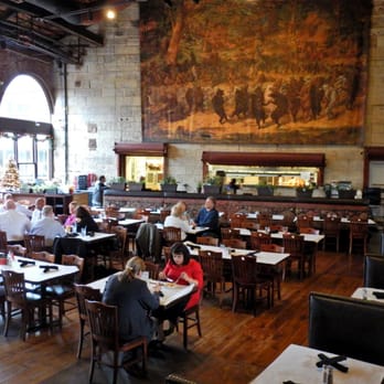Two Brothers Roundhouse - This is the restaurant area perfect for a nice lunch or dinner. It's just on the other side of the small bar to the right of the front door. - Bars Near Me - Aurora, Illinois
