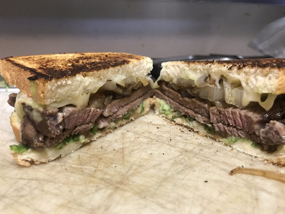 RED APPLE BAR AND GRILL 18 Photos & 27 Reviews 16126 NE Sandy Blvd, Portland, OR Menu Yelp