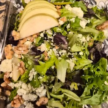 Zpizza - Pear gorgonzola salad - Pizza Near Me - Newport Beach, California Zpizza - Pear gorgonzola salad - Pizza Near Me - Newport Beach, California