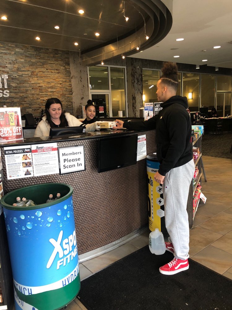 XSPORT MASSAPEQUA MALL 31 Reviews 1 Sunrise Mall, East Massapequa