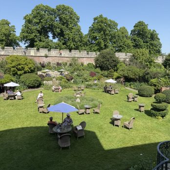Gray's Court - Grounds with city wall - Hotels Near Me - York, YOR