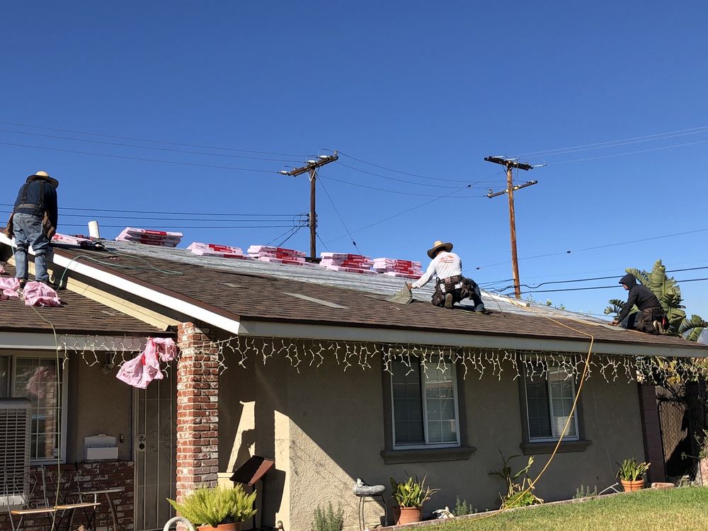 Slide of Lomeli’s Roofing