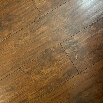 Quality Inn - Debris all over the floor (no bare feet for me tonight!) - Hotels Near Me - Dickson, Tennessee