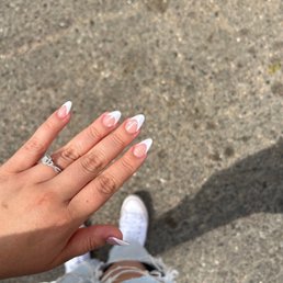 White chrome French tip White chrome French tip