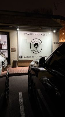 Frankly...Pizza! by null