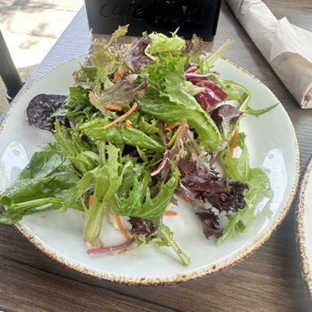 Cafe Vida - Organic Green Salad - Breakfast & Brunch Near Me - Culver City, California Cafe Vida - Organic Green Salad - Breakfast & Brunch Near Me - Culver City, California