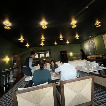 RO Restaurant & Lounge - Lounges Near Me - Yountville, California