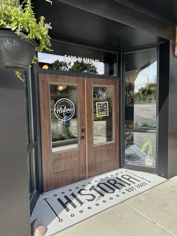 Historia Coffee House Logo
