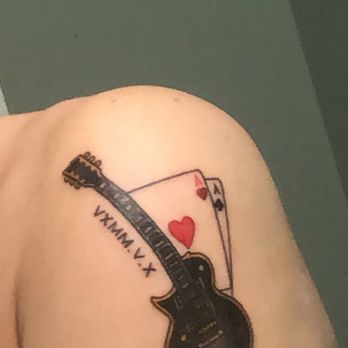 Patriots Tattoo Piercing - Guitar Tattoo - Tattoo Near Me - Fairfax, Virginia Patriots Tattoo Piercing - Guitar Tattoo - Tattoo Near Me - Fairfax, Virginia