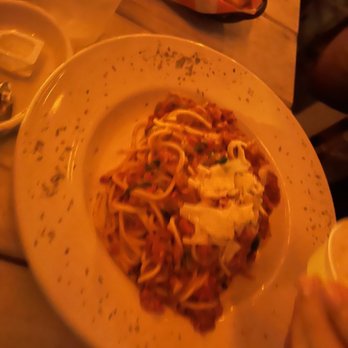 Venice Restaurant - SPAGHETTI BOLOGNESE - Pizza Near Me - Hollywood, Florida Venice Restaurant - SPAGHETTI BOLOGNESE - Pizza Near Me - Hollywood, Florida