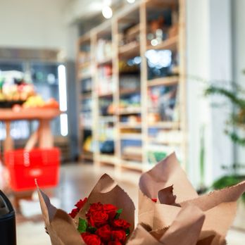 Bodega Flower Girl - Florists Near Me - Santa Barbara, California Bodega Flower Girl - Florists Near Me - Santa Barbara, California