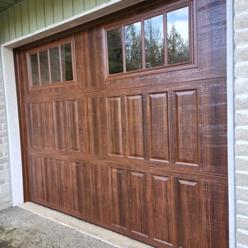 Aaron's Garage Door Company - Amarr Classica, Bordeaux design with medium woodgrain accent. - Garage Door Services Near Me - Ridgefield, Washington Aaron's Garage Door Company - Amarr Classica, Bordeaux design with medium woodgrain accent. - Garage Door Services Near Me - Ridgefield, Washington