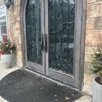 Invidia Salon And Spa - Medical Spas Near Me - Sudbury, Massachusetts Invidia Salon And Spa - Medical Spas Near Me - Sudbury, Massachusetts