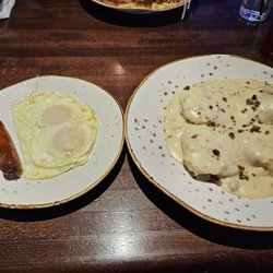 Biscuits & gravy