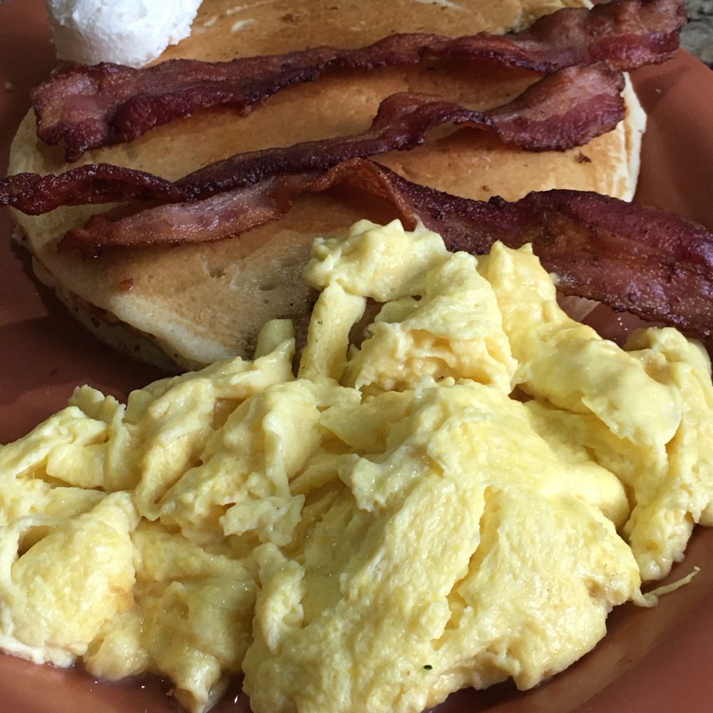 Grumpy's - Diners Near Me - East Dennis, Massachusetts Grumpy's - Diners Near Me - East Dennis, Massachusetts