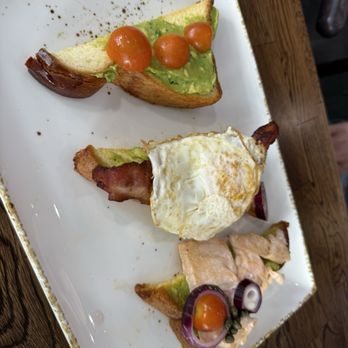 Madres Brunch - Coffee & Tea Near Me - Monrovia, California Madres Brunch - Coffee & Tea Near Me - Monrovia, California