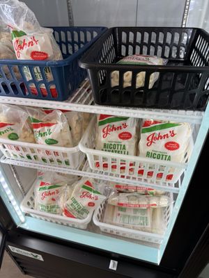 Paisano's Deli by null