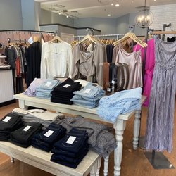 Apricot Lane Boutique- Bee Cave