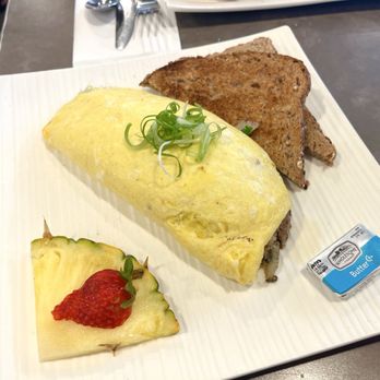 Moena Café - Omelette - Cafes Near Me - Honolulu, Hawaii Moena Café - Omelette - Cafes Near Me - Honolulu, Hawaii