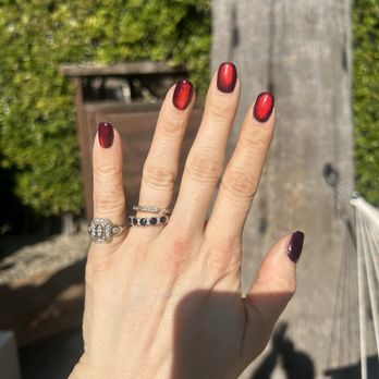 Lux Nail Spa - Cateye Gel Manicure - Nail Salons Near Me - Los Angeles, California