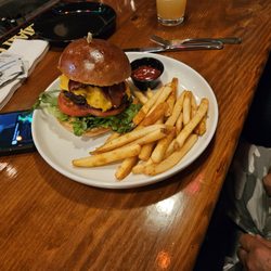 The Love Shack Grill - Love burger