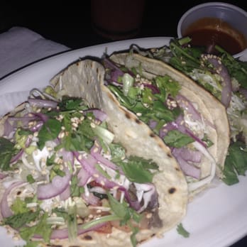 Café Duck Butt - Bulgogi Tacos - Karaoke Near Me - Honolulu, Hawaii