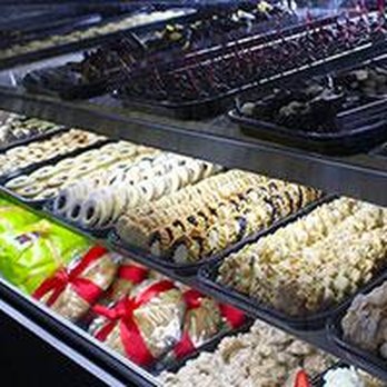Caffe Gatti - a variety of desserts on display - Cafes Near Me - St Catharines, Ontario Caffe Gatti - a variety of desserts on display - Cafes Near Me - St Catharines, Ontario